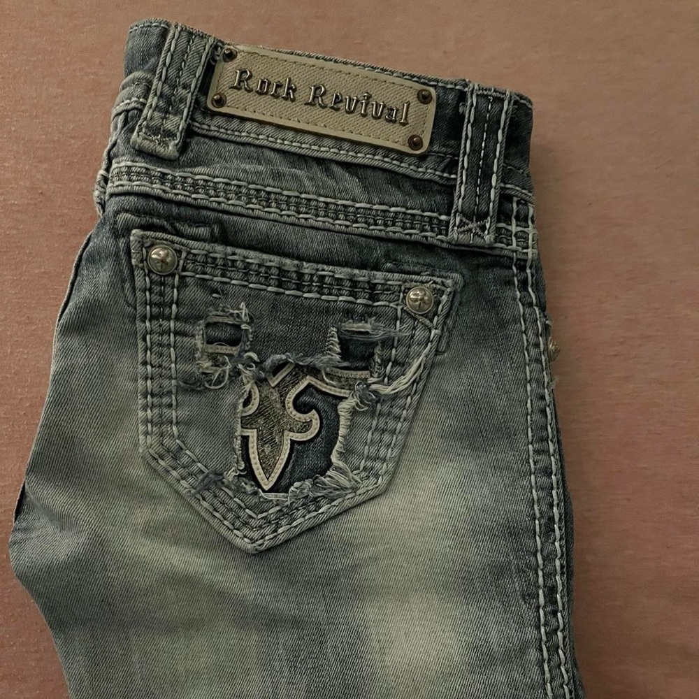 Rock Revival women’s skinny jeans